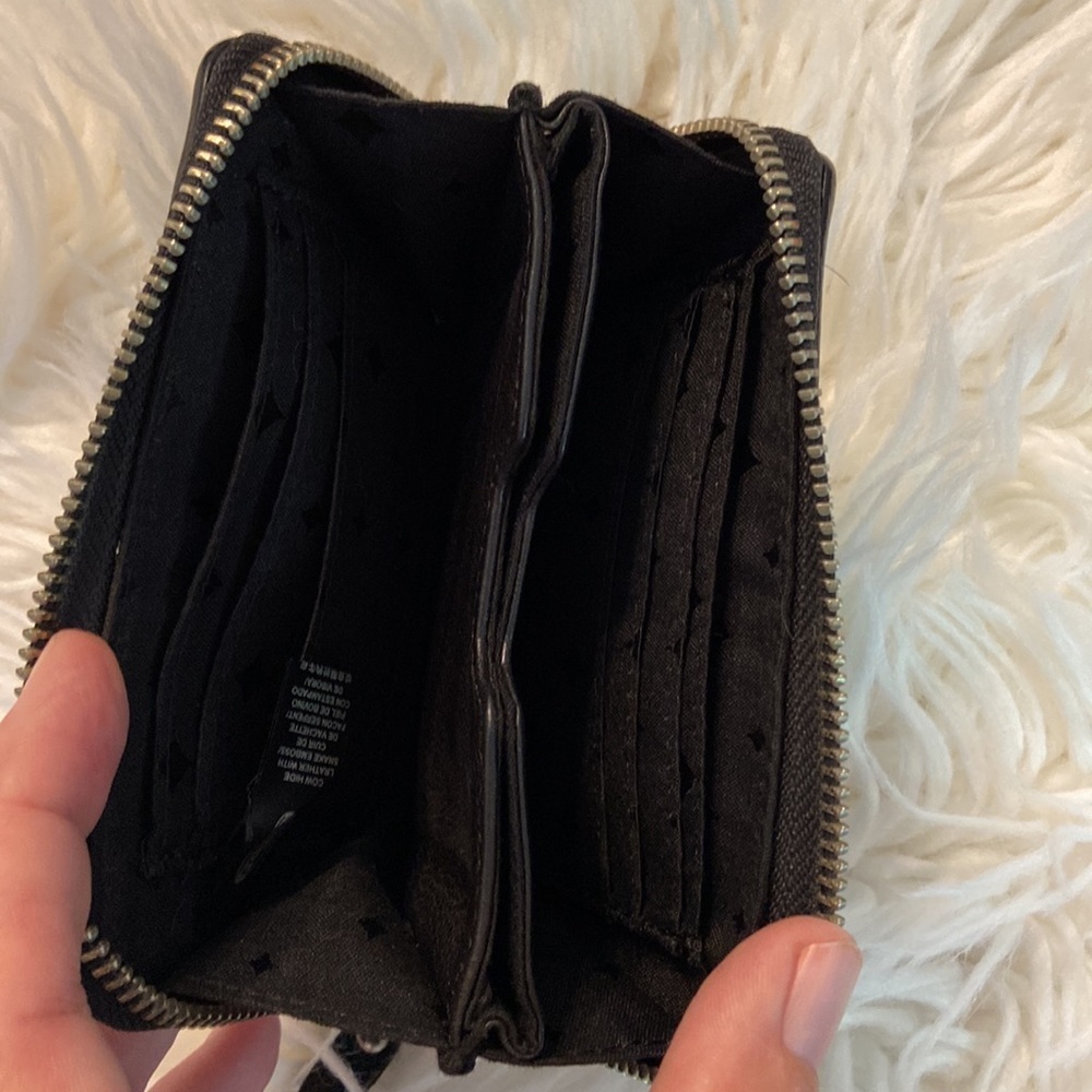 Fossil Wallet/ Wristlet in excellent condition - Picture 7 of 8